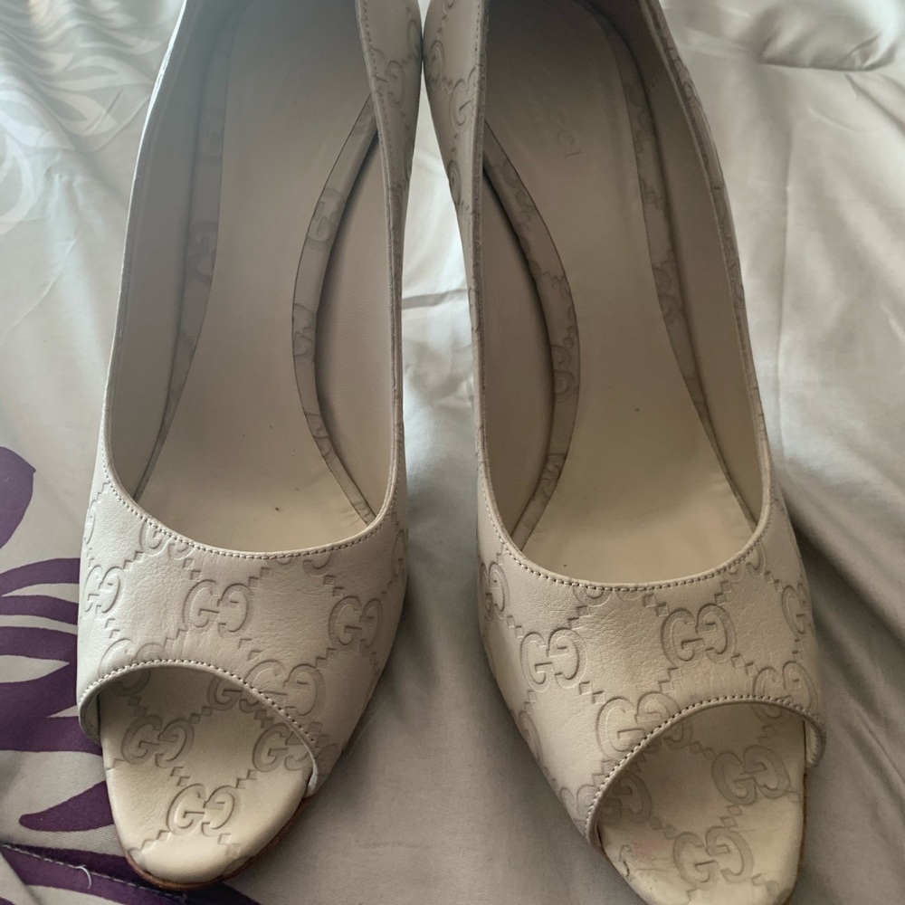 Gucci Mystic White Heels (Off White) take me Home